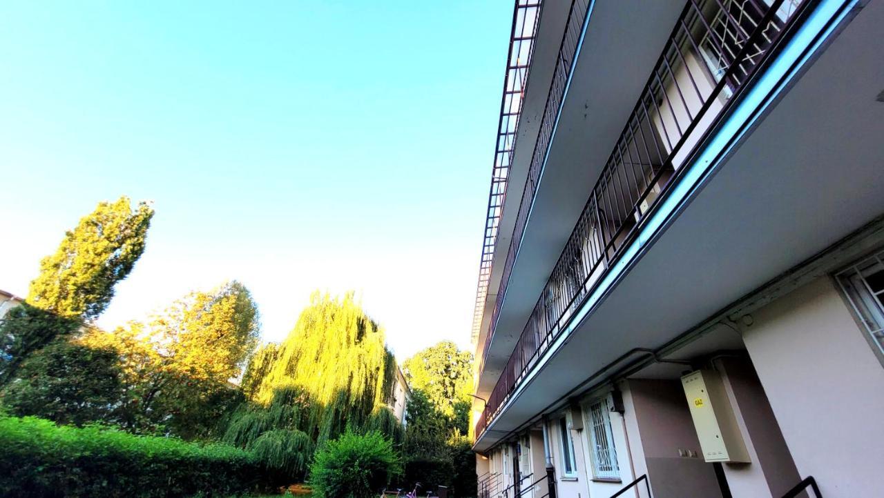 Great Life - Apartment Next To Metro Station Warsaw Exterior photo